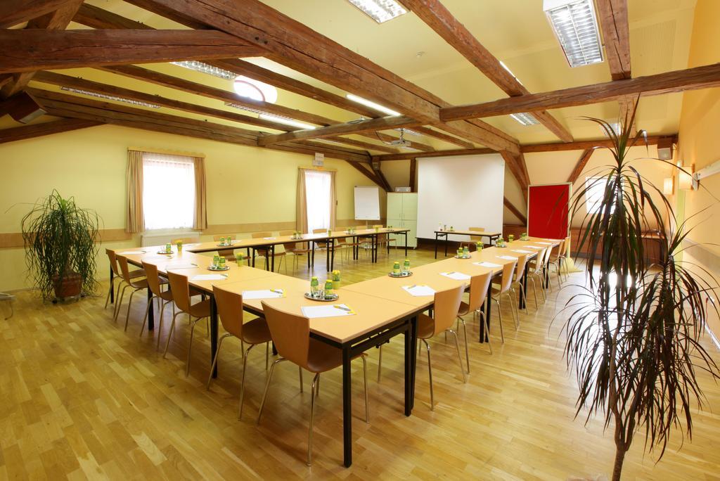 Jufa Hotel Oberwoelz-Lachtal Oberwoelz Stadt Exteriör bild